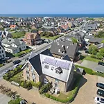 Landhaus Berthin-Bleeg, App. 2 Beachhouse